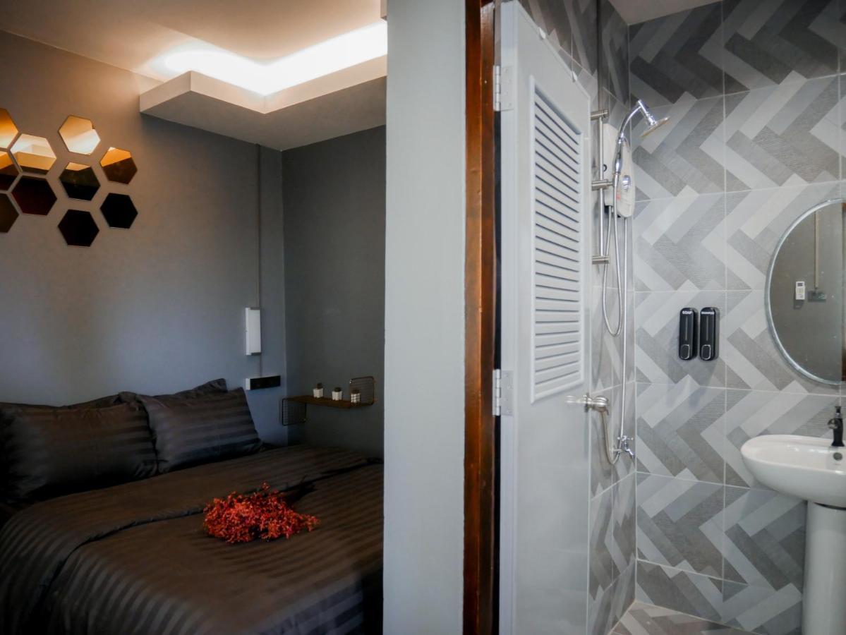 Varietyd-Dayhostel Huahin Dış mekan fotoğraf